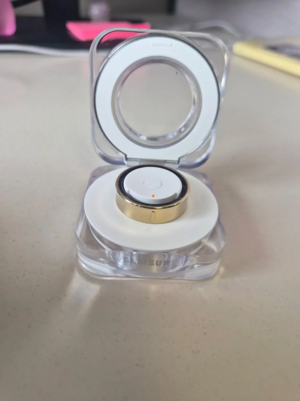 Samsung Galaxy Ring Titanium Gold Size 11 with Charger